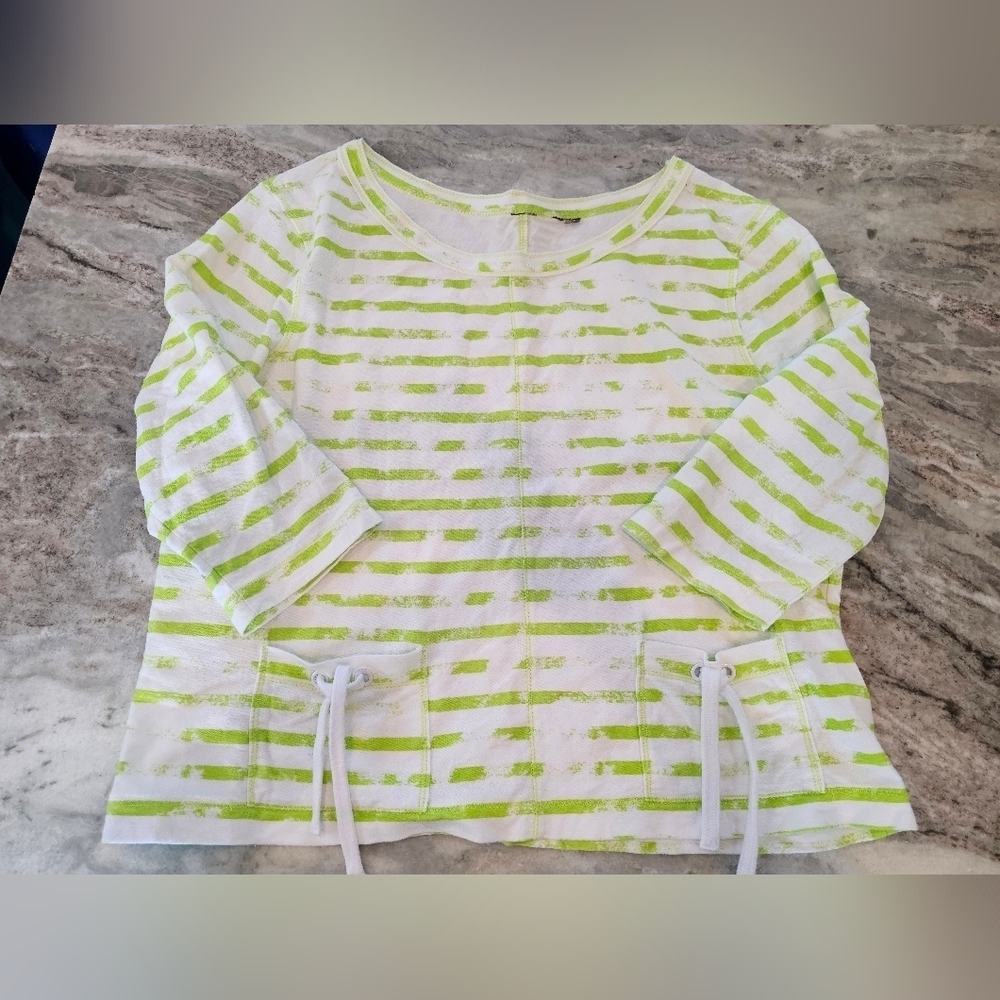 Green Stripe Lightweight Pullover Sweatshirt w/ Drawstring Hem – Approx Size L